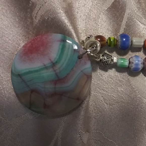 Multicolored and agate necklace - Picture 2 of 5